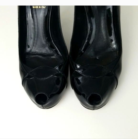 Fendi Women's Black Peep Toe Pumps - Picture 2 of 6